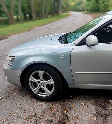 Хендай Соната, об'ємом двигуна 2 л та пробігом 270 тис. км за 3400 $, фото 1 на Automoto.ua
