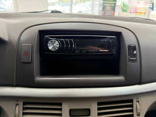 Хендай Соната, об'ємом двигуна 0 л та пробігом 255 тис. км за 4490 $, фото 20 на Automoto.ua