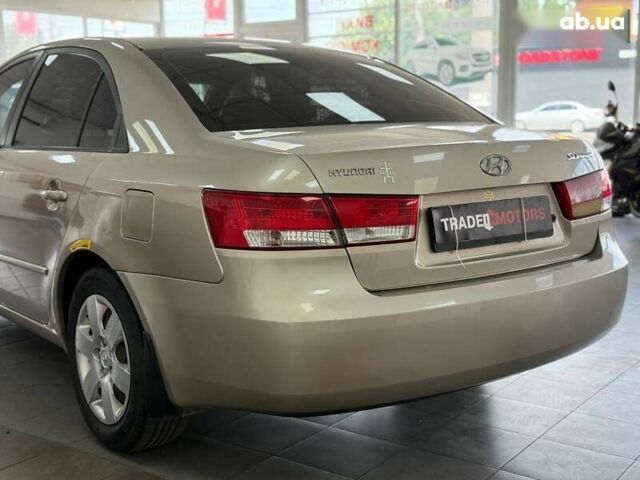 Хендай Соната, об'ємом двигуна 0 л та пробігом 255 тис. км за 4490 $, фото 8 на Automoto.ua