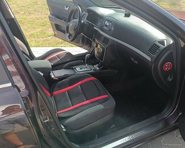 Хендай Соната, объемом двигателя 2 л и пробегом 227 тыс. км за 5500 $, фото 10 на Automoto.ua