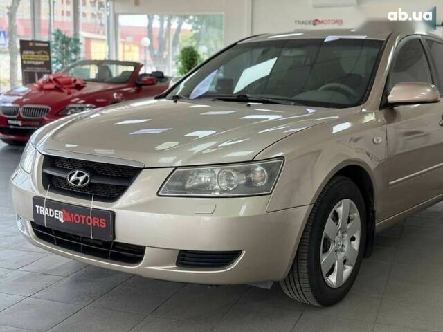 Хендай Соната, об'ємом двигуна 0 л та пробігом 255 тис. км за 4490 $, фото 5 на Automoto.ua