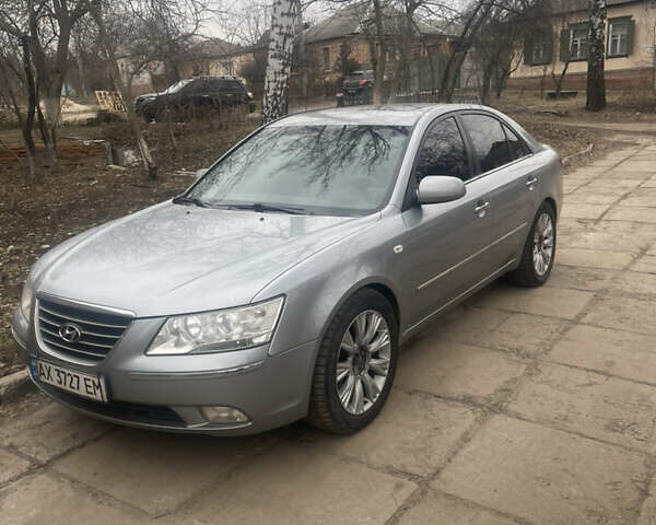 Хендай Соната, об'ємом двигуна 3.3 л та пробігом 235 тис. км за 7000 $, фото 1 на Automoto.ua