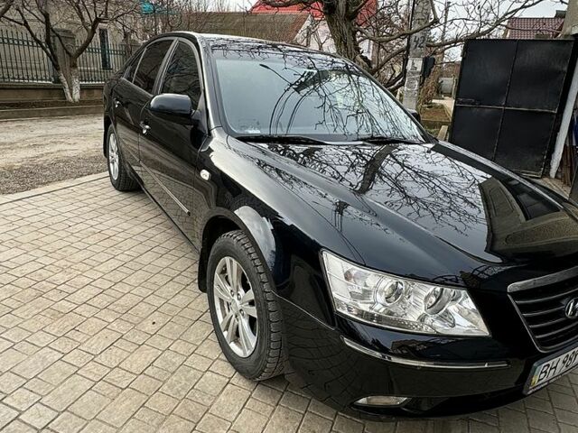 Хендай Соната, объемом двигателя 2 л и пробегом 228 тыс. км за 7500 $, фото 5 на Automoto.ua