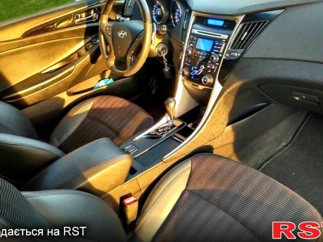 Хендай Соната, объемом двигателя 2.4 л и пробегом 174 тыс. км за 9700 $, фото 2 на Automoto.ua