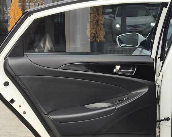 Хендай Соната, об'ємом двигуна 0 л та пробігом 163 тис. км за 9500 $, фото 26 на Automoto.ua