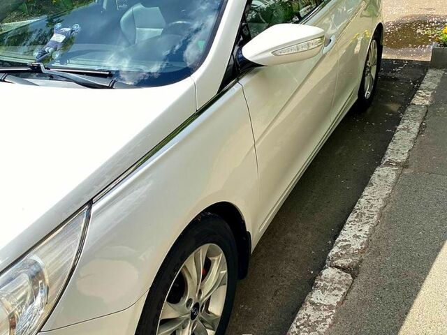 Хендай Соната, об'ємом двигуна 2 л та пробігом 190 тис. км за 11000 $, фото 1 на Automoto.ua