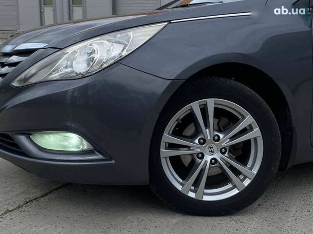 Хендай Соната, об'ємом двигуна 2.4 л та пробігом 210 тис. км за 9490 $, фото 3 на Automoto.ua