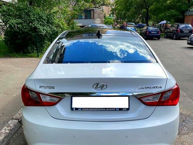 Хендай Соната, об'ємом двигуна 2 л та пробігом 190 тис. км за 11000 $, фото 2 на Automoto.ua