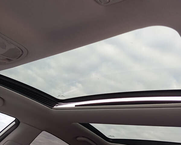 Хендай Соната, об'ємом двигуна 2.4 л та пробігом 205 тис. км за 8700 $, фото 10 на Automoto.ua