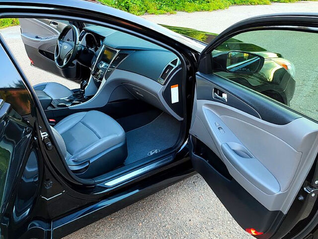 Хендай Соната, об'ємом двигуна 2.4 л та пробігом 195 тис. км за 9500 $, фото 7 на Automoto.ua