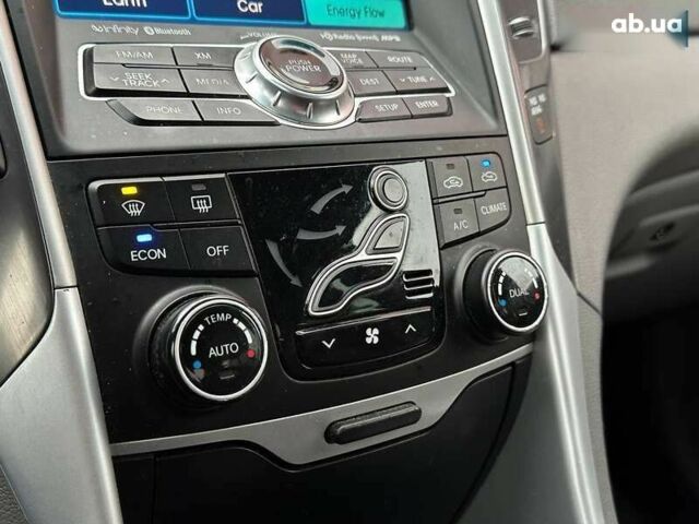 Хендай Соната, об'ємом двигуна 0 л та пробігом 140 тис. км за 10990 $, фото 20 на Automoto.ua