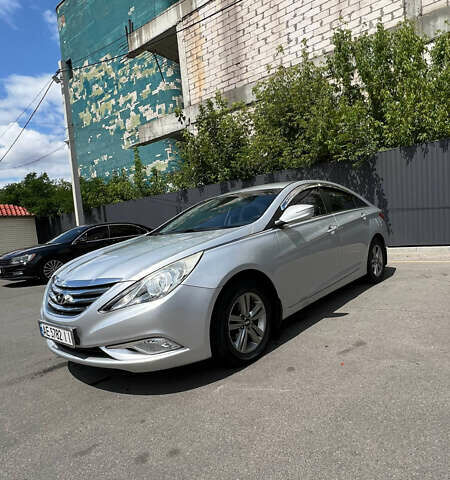 Хендай Соната, об'ємом двигуна 2 л та пробігом 168 тис. км за 8500 $, фото 3 на Automoto.ua