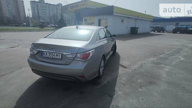 Хендай Соната, об'ємом двигуна 2.36 л та пробігом 299 тис. км за 8700 $, фото 8 на Automoto.ua