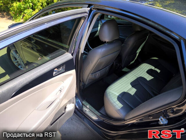 Хендай Соната, об'ємом двигуна 2.4 л та пробігом 120 тис. км за 8000 $, фото 10 на Automoto.ua