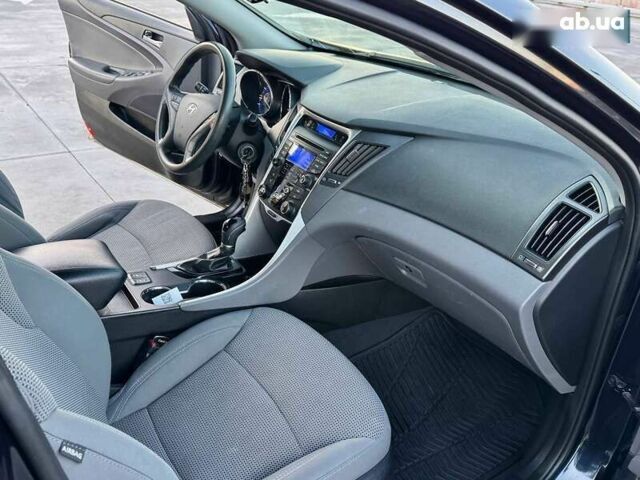 Хендай Соната, объемом двигателя 2.4 л и пробегом 193 тыс. км за 8990 $, фото 21 на Automoto.ua