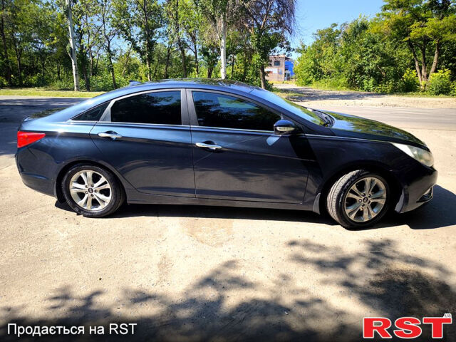 Хендай Соната, об'ємом двигуна 2.4 л та пробігом 120 тис. км за 8000 $, фото 3 на Automoto.ua