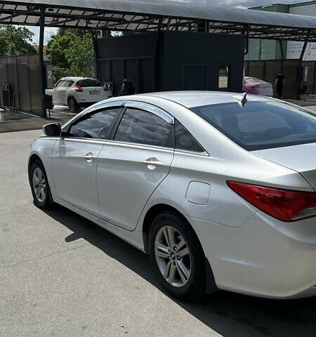 Хендай Соната, об'ємом двигуна 2 л та пробігом 168 тис. км за 8500 $, фото 22 на Automoto.ua