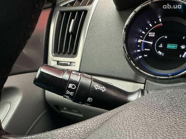 Хендай Соната, об'ємом двигуна 0 л та пробігом 140 тис. км за 10990 $, фото 26 на Automoto.ua