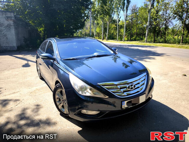 Хендай Соната, об'ємом двигуна 2.4 л та пробігом 120 тис. км за 8000 $, фото 2 на Automoto.ua