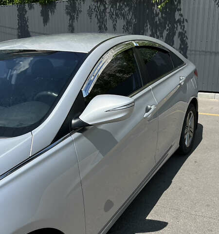 Хендай Соната, об'ємом двигуна 2 л та пробігом 168 тис. км за 8500 $, фото 8 на Automoto.ua