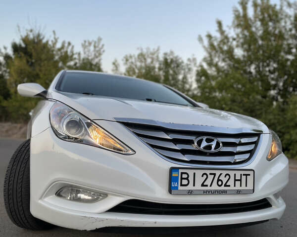 Хендай Соната, объемом двигателя 2.36 л и пробегом 154 тыс. км за 10000 $, фото 9 на Automoto.ua