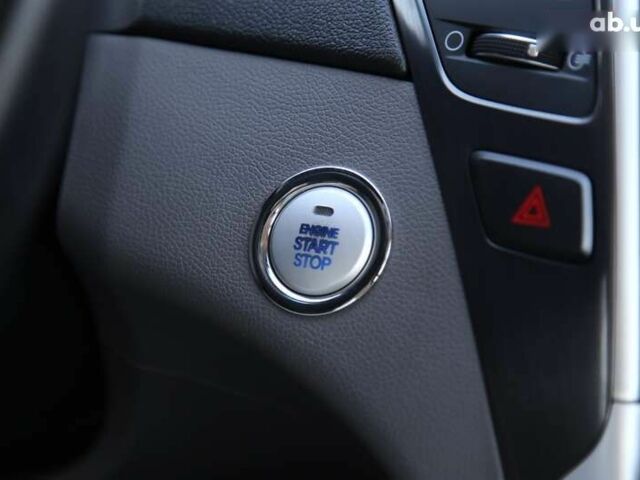 Хендай Соната, объемом двигателя 0 л и пробегом 166 тыс. км за 9500 $, фото 19 на Automoto.ua