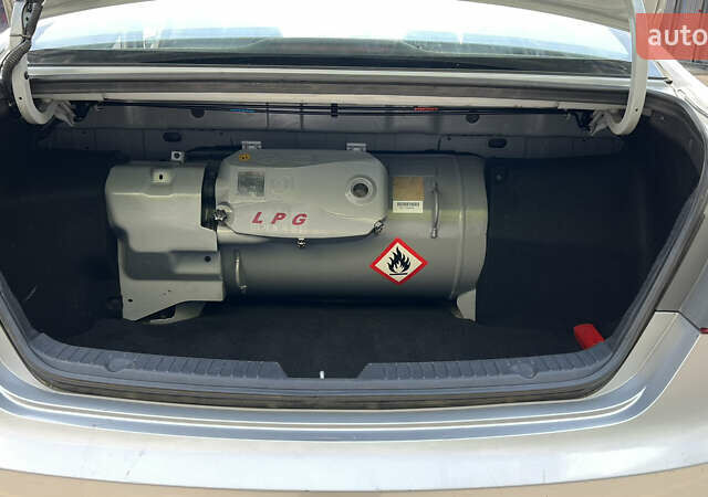 Хендай Соната, об'ємом двигуна 2 л та пробігом 168 тис. км за 8500 $, фото 20 на Automoto.ua