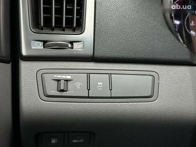 Хендай Соната, об'ємом двигуна 0 л та пробігом 140 тис. км за 10990 $, фото 16 на Automoto.ua