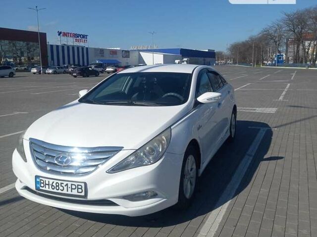 Хендай Соната, об'ємом двигуна 2.36 л та пробігом 225 тис. км за 9750 $, фото 2 на Automoto.ua