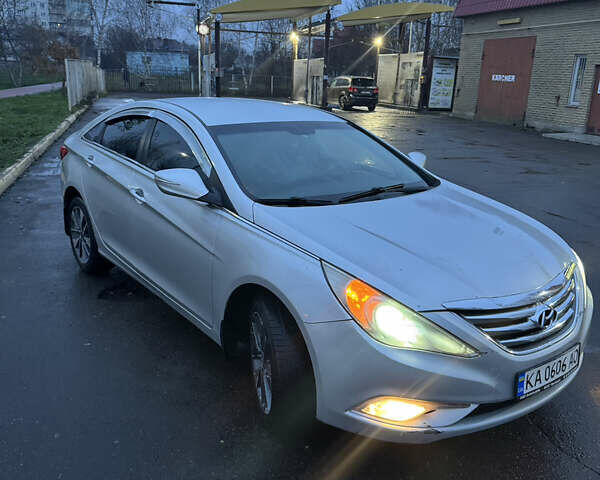 Хендай Соната, объемом двигателя 2 л и пробегом 321 тыс. км за 6999 $, фото 1 на Automoto.ua