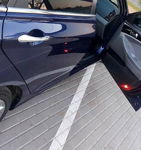 Хендай Соната, об'ємом двигуна 0 л та пробігом 220 тис. км за 9900 $, фото 4 на Automoto.ua