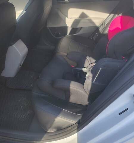 Хендай Соната, объемом двигателя 2.36 л и пробегом 220 тыс. км за 7350 $, фото 9 на Automoto.ua