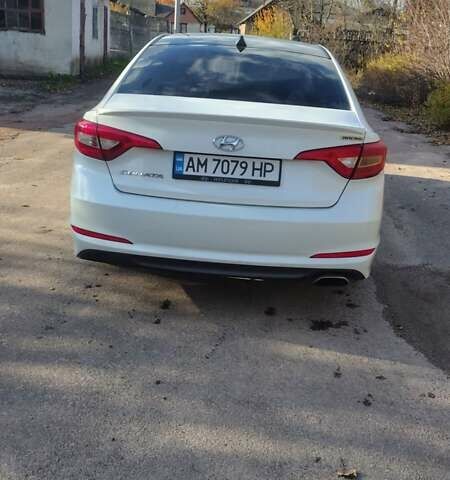 Хендай Соната, объемом двигателя 2.36 л и пробегом 220 тыс. км за 7350 $, фото 3 на Automoto.ua