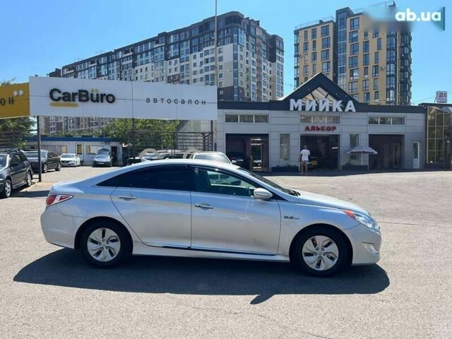 Хендай Соната, об'ємом двигуна 0 л та пробігом 160 тис. км за 9999 $, фото 13 на Automoto.ua