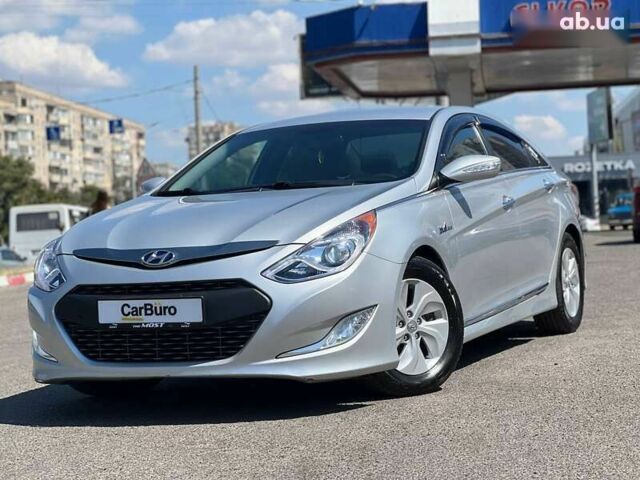 Хендай Соната, об'ємом двигуна 0 л та пробігом 160 тис. км за 9999 $, фото 6 на Automoto.ua