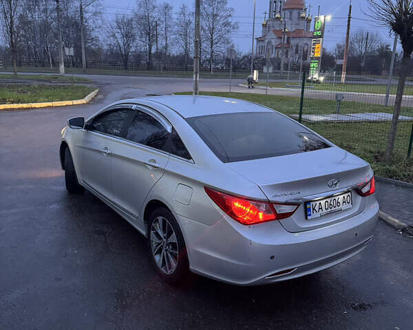 Хендай Соната, объемом двигателя 2 л и пробегом 321 тыс. км за 6999 $, фото 2 на Automoto.ua