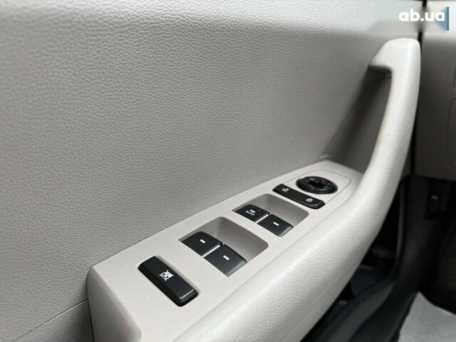 Хендай Соната, об'ємом двигуна 2.4 л та пробігом 211 тис. км за 10300 $, фото 18 на Automoto.ua