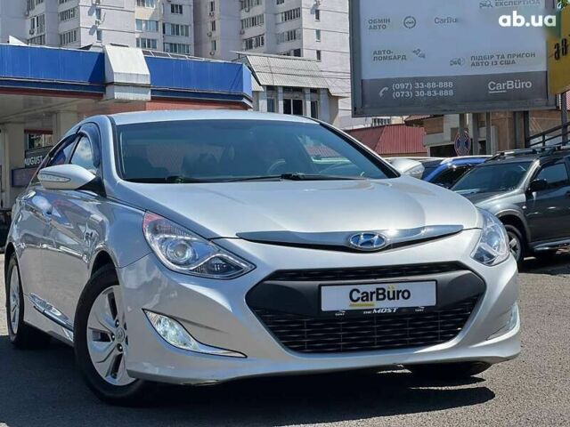 Хендай Соната, об'ємом двигуна 0 л та пробігом 160 тис. км за 9999 $, фото 1 на Automoto.ua