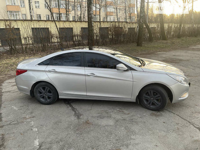 Хендай Соната, об'ємом двигуна 2 л та пробігом 285 тис. км за 7600 $, фото 8 на Automoto.ua