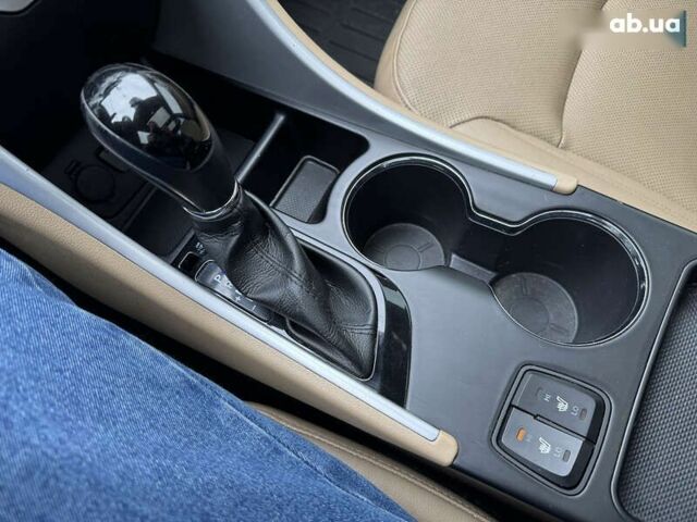 Хендай Соната, объемом двигателя 0 л и пробегом 212 тыс. км за 9990 $, фото 26 на Automoto.ua