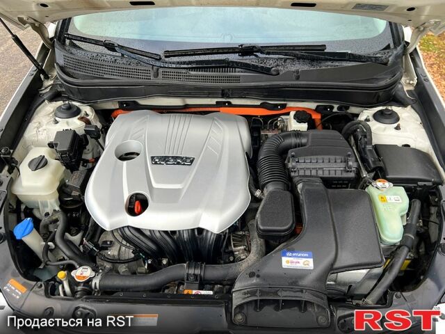 Хендай Соната, объемом двигателя 2.4 л и пробегом 195 тыс. км за 8500 $, фото 11 на Automoto.ua