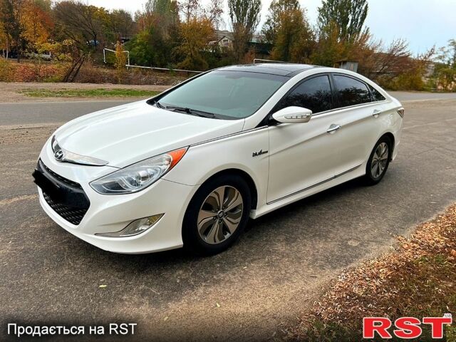 Хендай Соната, объемом двигателя 2.4 л и пробегом 195 тыс. км за 8500 $, фото 1 на Automoto.ua