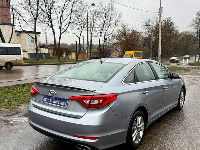 Хендай Соната, об'ємом двигуна 2.4 л та пробігом 157 тис. км за 9500 $, фото 4 на Automoto.ua