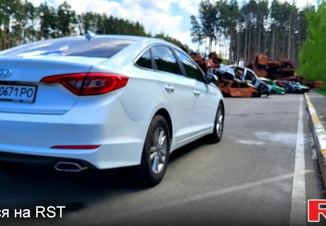 Хендай Соната, об'ємом двигуна 2.4 л та пробігом 45 тис. км за 12000 $, фото 5 на Automoto.ua