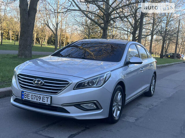 Хендай Соната, об'ємом двигуна 2 л та пробігом 189 тис. км за 11300 $, фото 8 на Automoto.ua