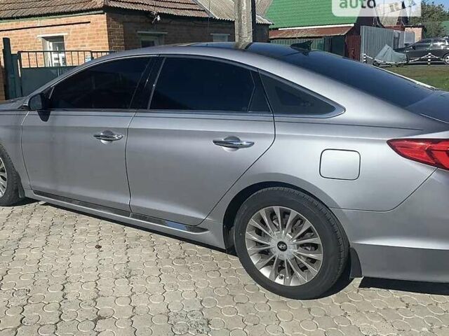 Хендай Соната, об'ємом двигуна 2 л та пробігом 288 тис. км за 13200 $, фото 1 на Automoto.ua