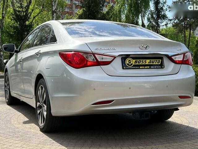 Хендай Соната 2015 в Львове на Automoto.ua Хендай Соната, объемом двигателя 2 л и пробегом 117 тыс. км за 9700 $, фото 4 на Automoto.ua
