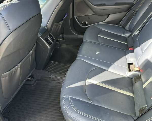 Хендай Соната, объемом двигателя 2 л и пробегом 443 тыс. км за 10950 $, фото 10 на Automoto.ua