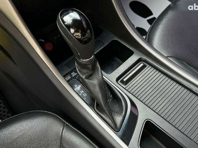 Хендай Соната 2015 в Львове на Automoto.ua Хендай Соната, объемом двигателя 2 л и пробегом 117 тыс. км за 9700 $, фото 17 на Automoto.ua