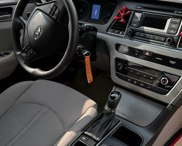 Хендай Соната, объемом двигателя 2.4 л и пробегом 190 тыс. км за 10300 $, фото 10 на Automoto.ua